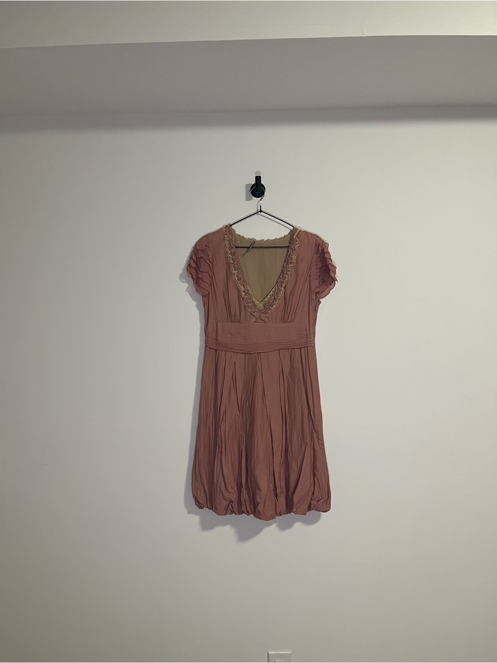 elie tahari blush pink bubble dress